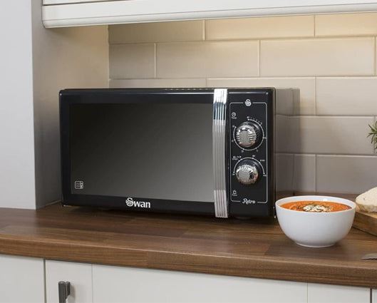 900W Manual Microwave