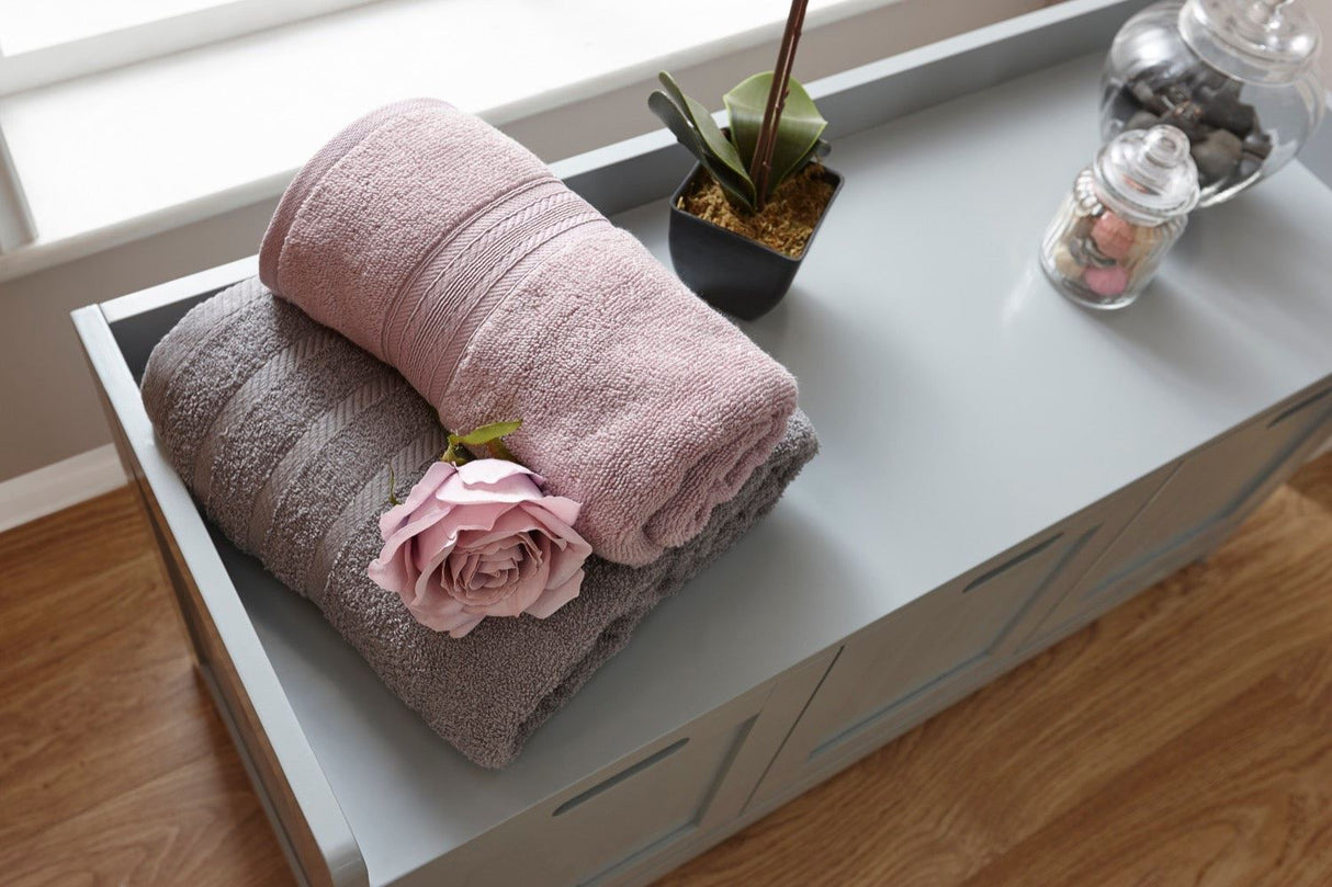 Colonial 3 door storage unit grey