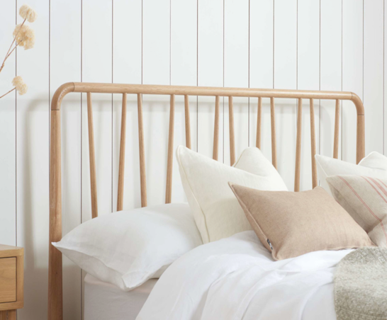 Jesper King Bed - Oak