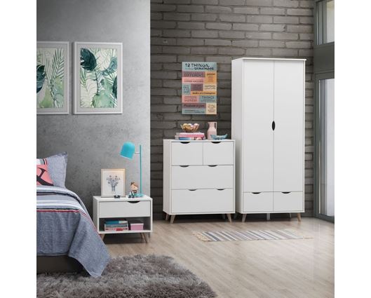 Pexton 3 Piece Bedroom Set 2+2 Drawer