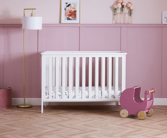Evie Mini Cot Bed - White