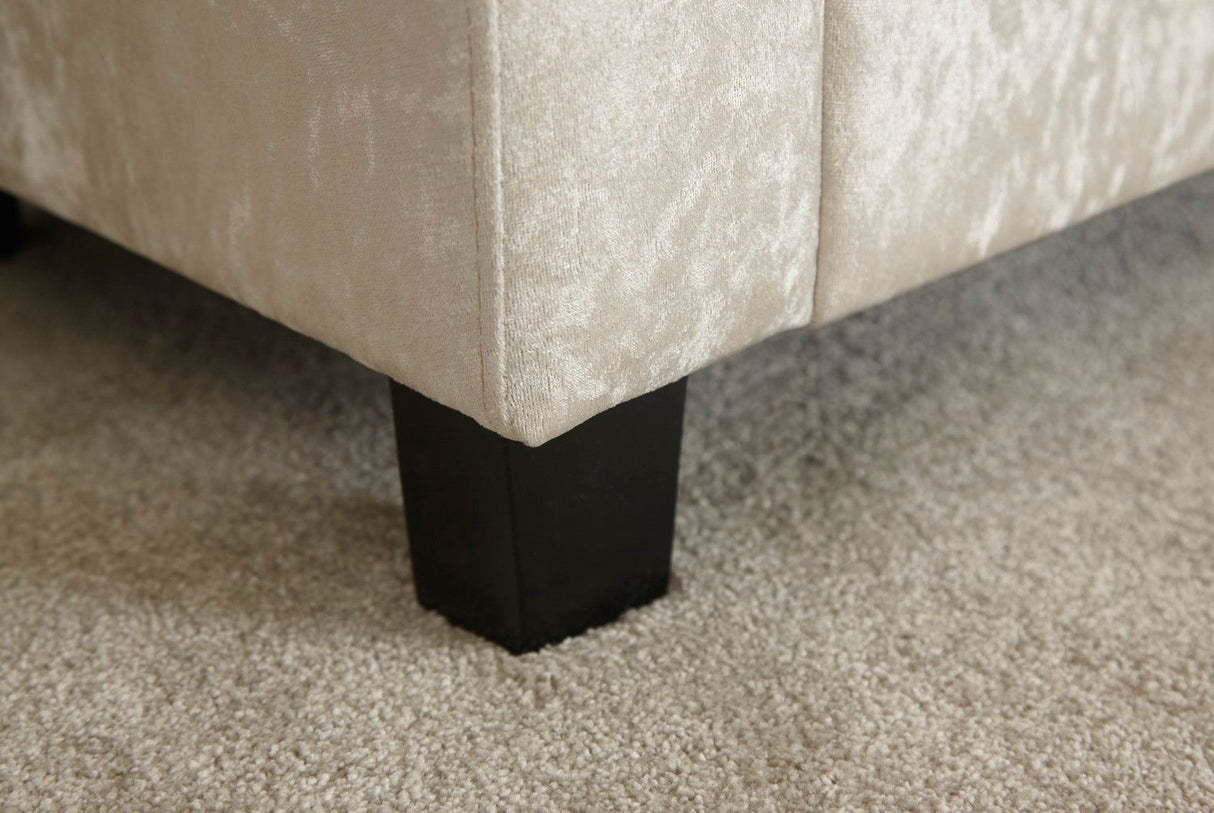 Verona window seat oyster crushed velvet