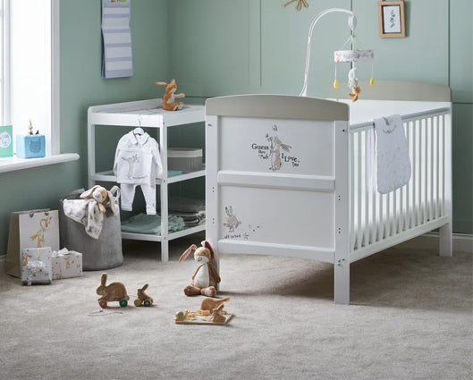 Grace Inspire Cot Bed - Guess - Scribble