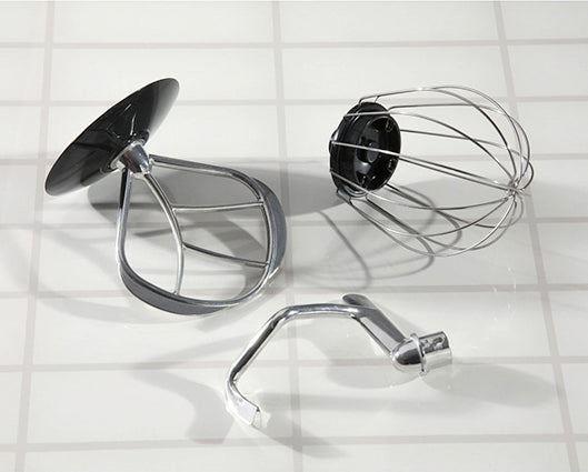 Daewoo 5L Stand Mixer and Mary Berrys Baking Bible