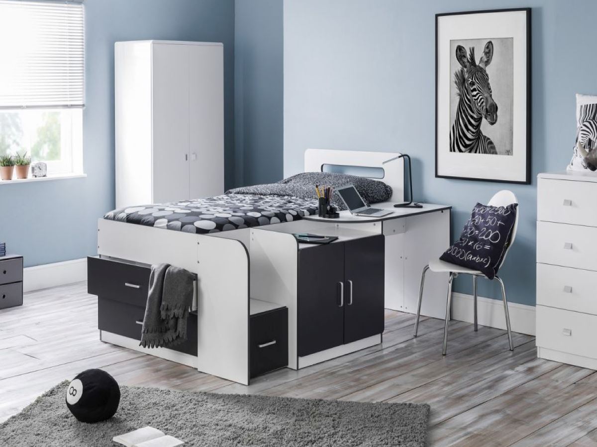 COOKIE CABIN BED