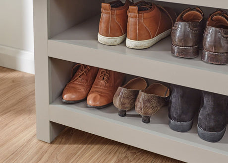 Lancaster simple shoe bench grey