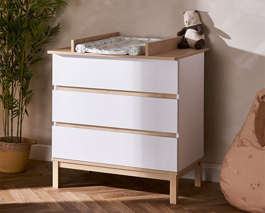 Astrid Changing Unit - White