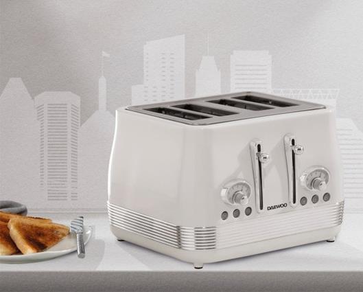 DAEWOO DENVER 4 SLICE TOASTER BUTTERMILK