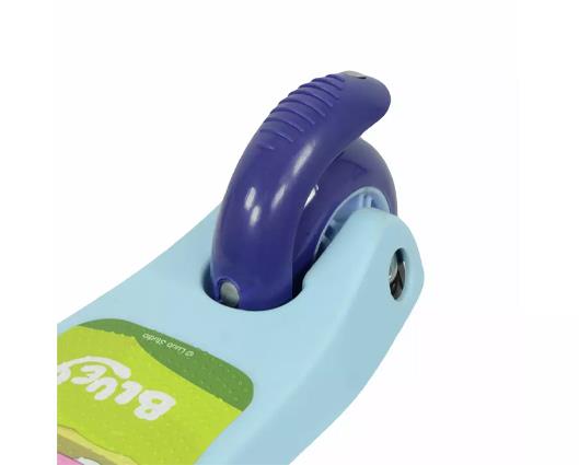 Bluey Tilt N Glo Scooter