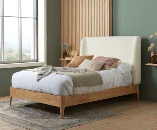 Halfden King Bed