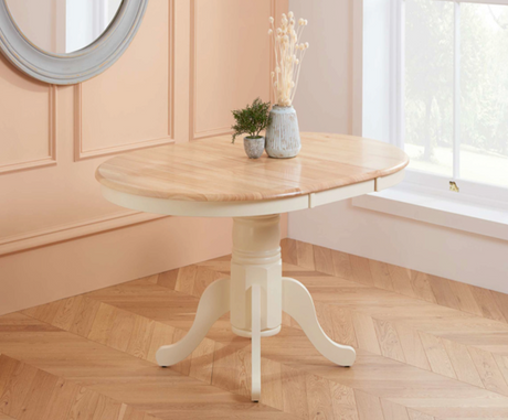 Chatsworth Round Extending Dining Table