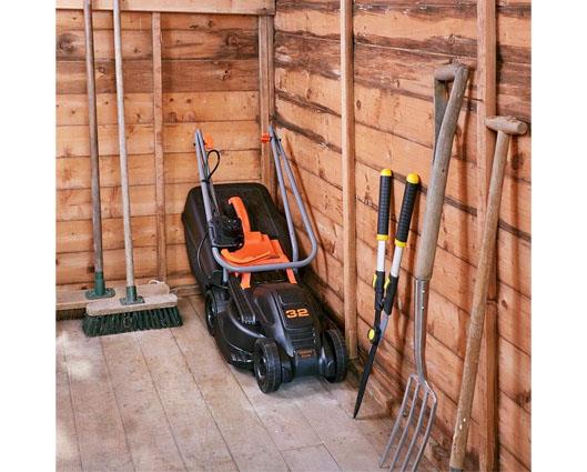 Black & Decker 32cm Electric Corded Lawnmower & GL250 Grass Strimmer