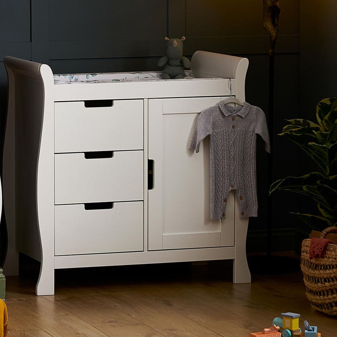 Stamford Closed Changing Unit-White