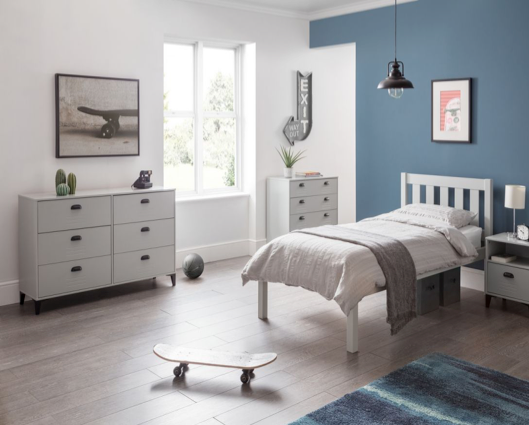 Lakers Locker 4 Drawer Chest